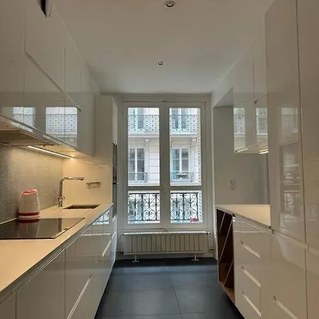 Apartment No Matter - Chic And Classy - Arc De Triomphe *
